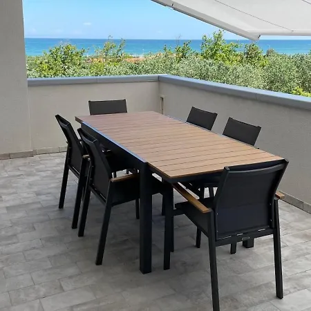 Se146 Bilocale Con Terrazzo A Due Passi Dal Mare Apartment