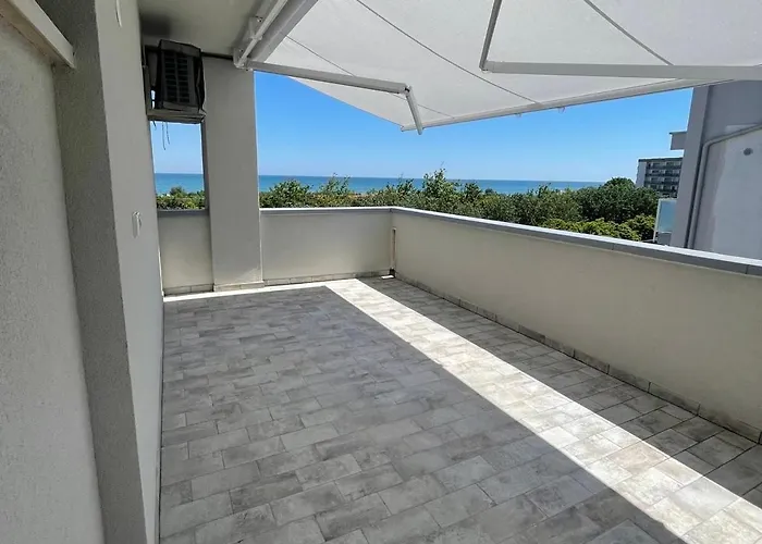 Se146 - Senigallia, Bilocale Con Terrazzo A Due Passi Dal Mare